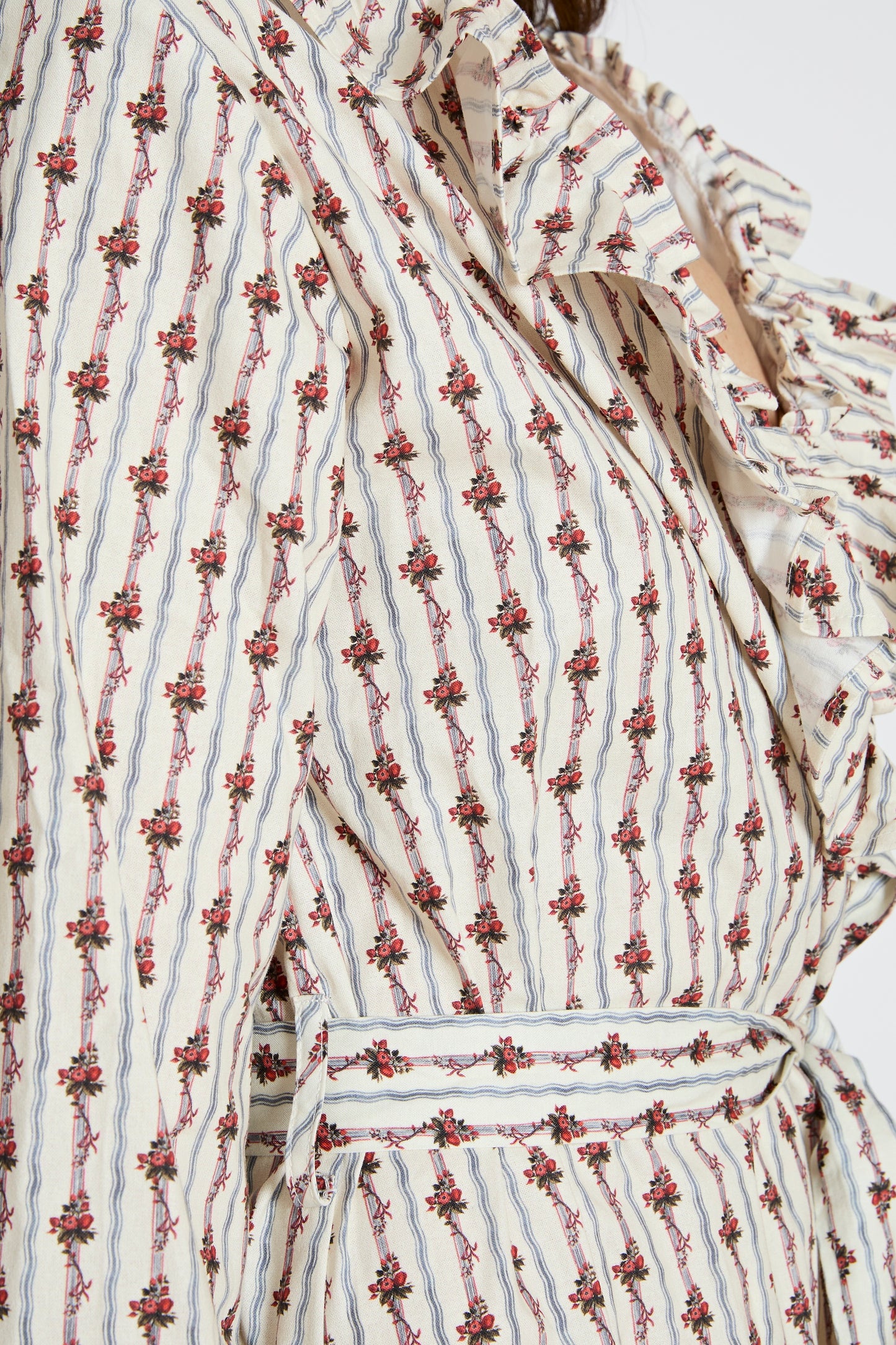 The Rose Garden Dressing Robe